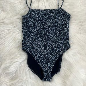Old Navy Women’s Body Suit Size S